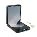 Guess GUHCZF6GF4GBR Z Flip6 F741brown 4G Charm - imagine 4