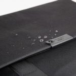 UNIQ Stockholm Laptop Sleeve 16" midnight black - imagine 8