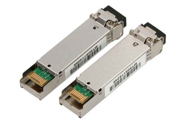 MikroTik S-3553LC20D | SFP Module | 1,25Gb/s, 20km, Single mode, Pair (T1310nm/R1550nm) + (T1550nm/R1310nm) - imagine 2