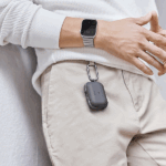 UNIQ Valencia Case AirPods Pro midnight black Antimicrobial - imagine 5