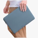 Laptop Sleeve UNIQ Cyprus Ridge Edition 16" waterproof neoprene blue - imagine 5