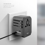 UNIQ Voyage World Charger Adapter 33W + 2xUSB + PD 18W + QC 3.0 charcoal grey (LITHOS Collec - imagine 5