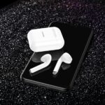 USAMS Bluetooth 5.0 TWS YA Series Wireless Earphones white BHUYA01 - imagine 5