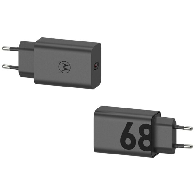 Charger wall Motorola TurboPower 68W USB-C with cable USB-C to USB-C 1m black - imagine 3