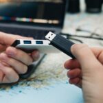 Verbatim USB-A 3.2 Gen 1 PinStripe Flash Drive 16GB black 49316 - imagine 3