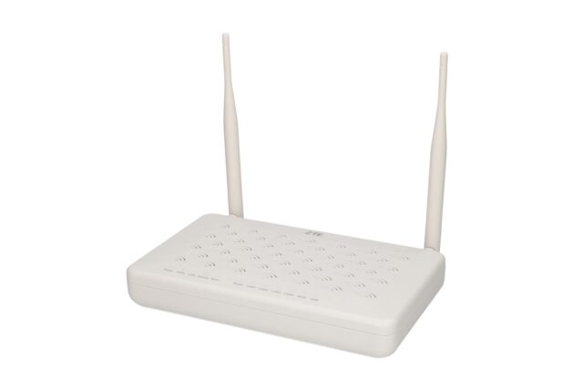 ZTE F660 V8 GPON | ONT | WiFi, 1x GPON, 1x RJ45 1000Mb/s, 3x RJ45 100Mb/s, 1x RJ11 - imagine 6
