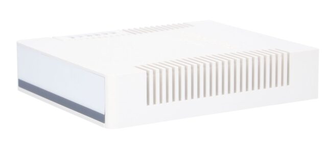 MikroTik RB951Ui-2HnD | WiFi Router | 2,4GHz, 5x RJ45 100Mb/s, 1x USB - imagine 4