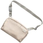 Bag UNIQ Arden Sling 2L beige