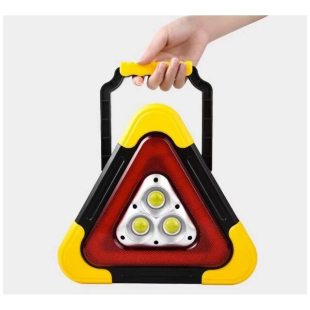 MajesticLine LED emergency triangle for car - imagine 3