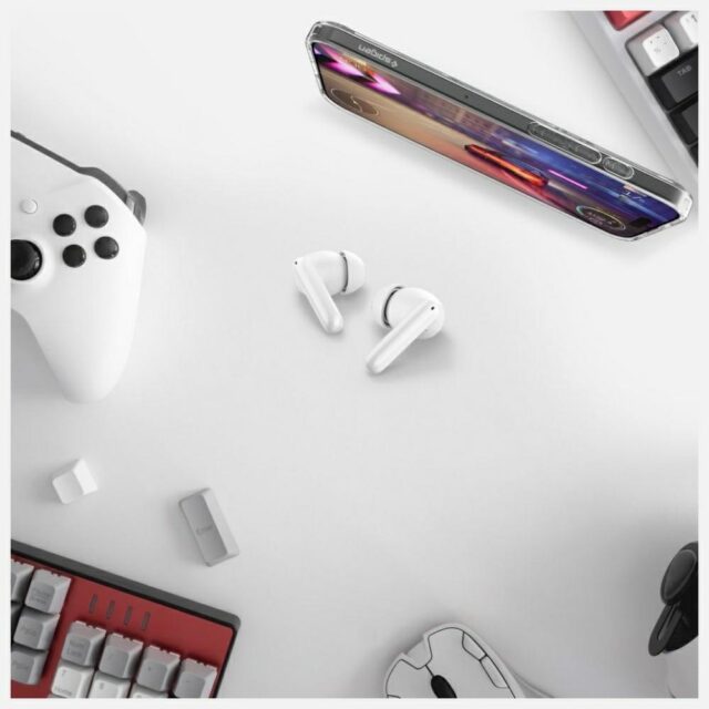 TWS Headphones Spigen SA2400 ANC white - imagine 5