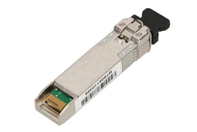 MikroTik S-31DLC20D | SFP Module | 1,25Gb/s, 1310nm, 2x LC, 20km, Single mode - imagine 2