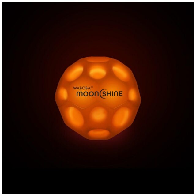 Waboba Moonshine LED glowing bouncing ball - imagine 6