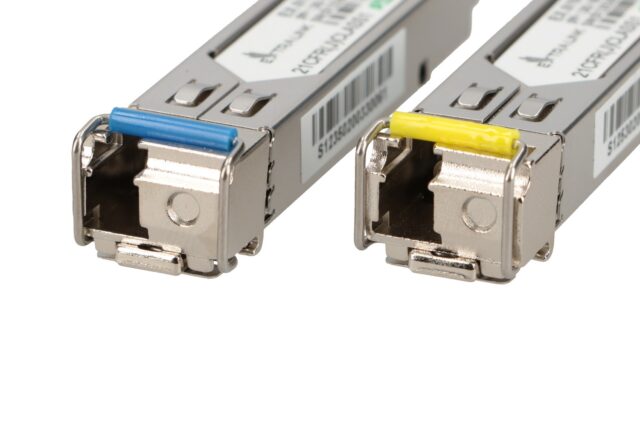 Extralink SFP 1.25G | SFP WDM Module | 1,25Gbps, 1310/1550nm, single mode, 3km, LC, DOM, pair - imagine 4