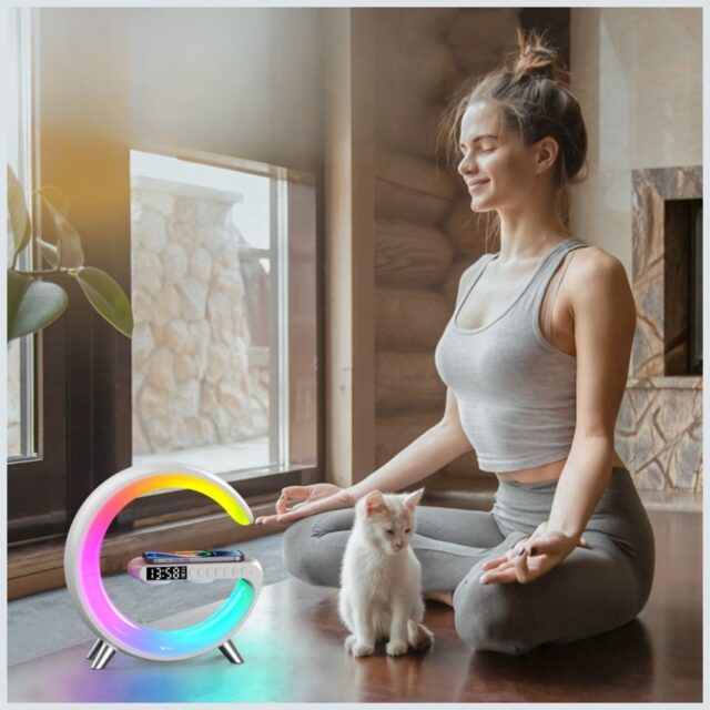 Multifunctional Lamp MajesticLine with alarm clock and bluetooth speaker whiteZapytaj Chat - imagine 8