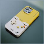 Case GAMEBABY with controller for iPhone 16 Pro Max yellow - imagine 10