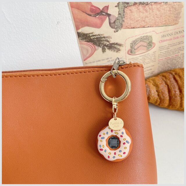 Case 4smarts Set Omega silicone 4 pcs for AirTag multicolour - imagine 5