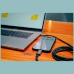 Cable Verbatim Sync & Charge USB-C to USB-C 240W 40Gb/s 120cm black 31847 - imagine 4