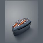 Bag UNIQ Arden Sling 2L beige - imagine 5