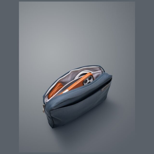 Bag UNIQ Arden Sling 2L beige - imagine 5