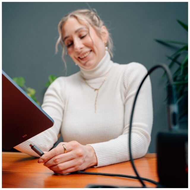 Cable Verbatim Sync & Charge USB-C to USB-C 100W display 120cm black 31848 - imagine 5