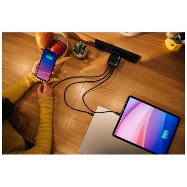 Wall Charger Verbatim Mini GaN 100W 2xUSB-C PD/1x USB-A QC black 32230 - imagine 7