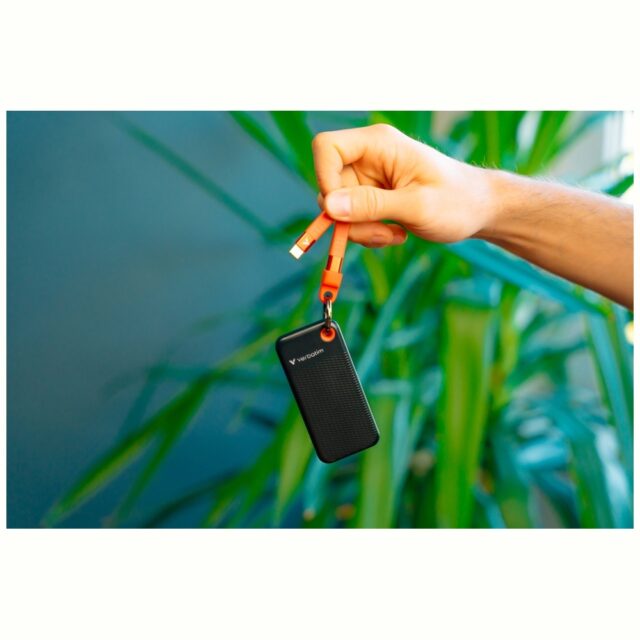 Verbatim 1TB SSD Drive - Keychain with USB 3.2 Gen.2 Cable Black-Orange 321 - imagine 4