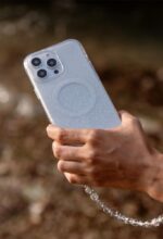 UNIQ case Coehl Lumino iPhone 16 Pro 6.3" Magnetic Charging sparkling silver - imagine 8