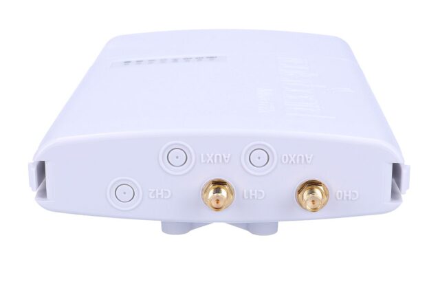 MikroTik BaseBox 5 | CPE | RB912UAG-5HPnD-OUT, 5GHz, 1x RJ45 1000Mb/s, 1x miniPCIe, 1x USB - imagine 4