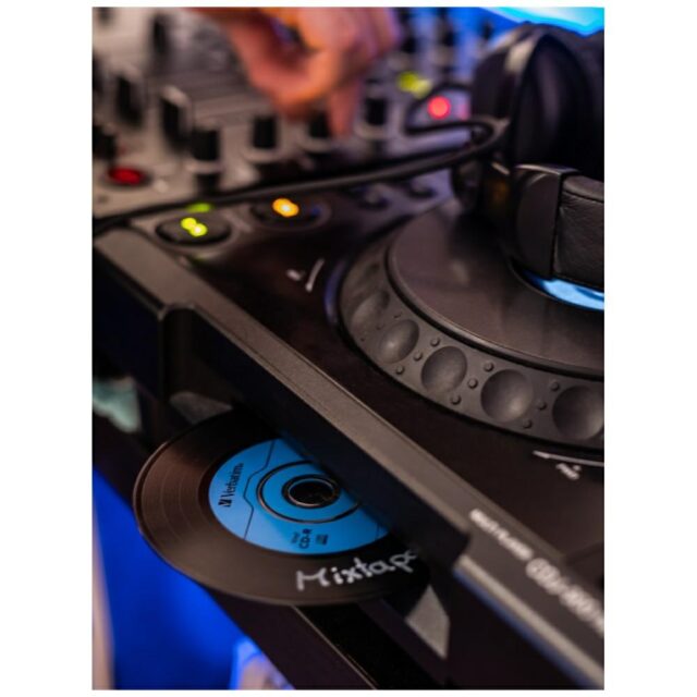 CD-R Verbatim DATA VINYL 700MB SLIM 10pcs 43426 - imagine 8