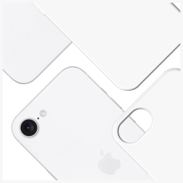 3MK Hardy MagSilicone Case for Apple iPhone 16e White - imagine 6