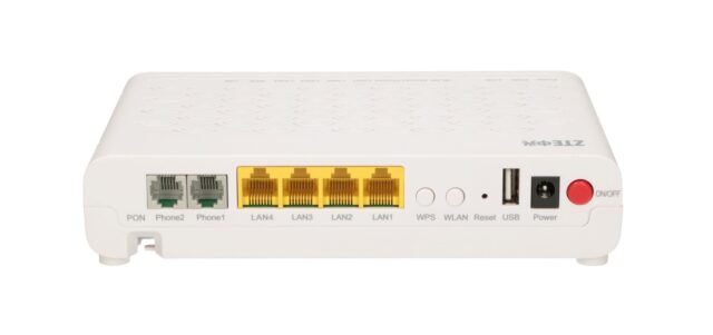 ZTE F660 V5 | ONT | WiFi, 1x GPON, 4x RJ45 1000Mb/s, 2x RJ11, 1x USB - imagine 2