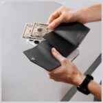 Spigen Valentinus Pro MagSafe Magnetic Wallet black - imagine 4