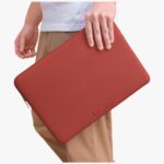 Laptop Sleeve UNIQ Cyprus Ridge Edition 14" waterproof neoprene red - imagine 5