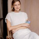 UNIQ case Coehl Willow iPhone 16 Pro Max 6.9" Magnetic Charging iridescent - imagine 7