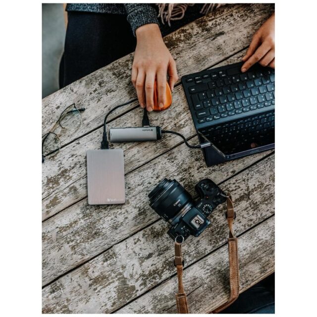 Verbatim USB-C Hub Adapter - 4xUSB-A 3.2 aluminum 49147 - imagine 7