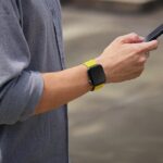 UNIQ Revix Strap AppleWatch Series1-9/SE1/2/3/Ultra2/3 42/44/45/49mm Reversible Magnetic gray-orange - imagine 4