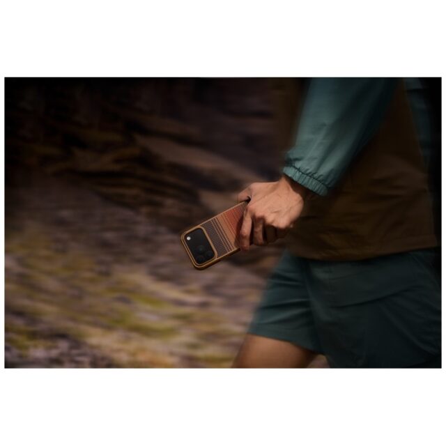 Etui PITAKA Aramid ProGuard MagSafe do    iPhone 17 Pro sunset - imagine 6