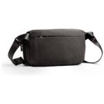 Bag Crossbody UNIQ Denver 5L black - imagine 2