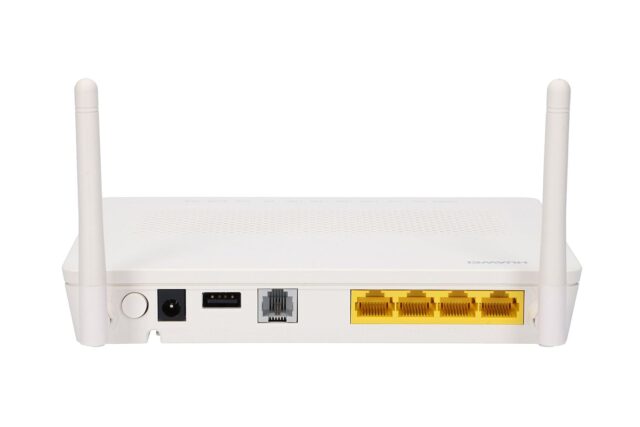 Huawei HG8546M | ONT | WiFi, 1x RJ45 1000Mb/s, 3x RJ45 100Mb/s, 1x RJ11, 1x USB - imagine 2