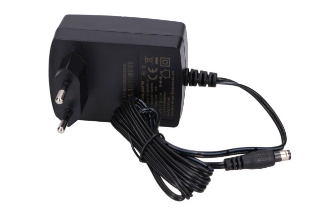 ZTE F623 | ONT | WiFi, 1x GPON, 3x RJ45 100Mb/s, 1x RJ45 1000Mb/s, 1x RJ11, 1x USB - imagine 8