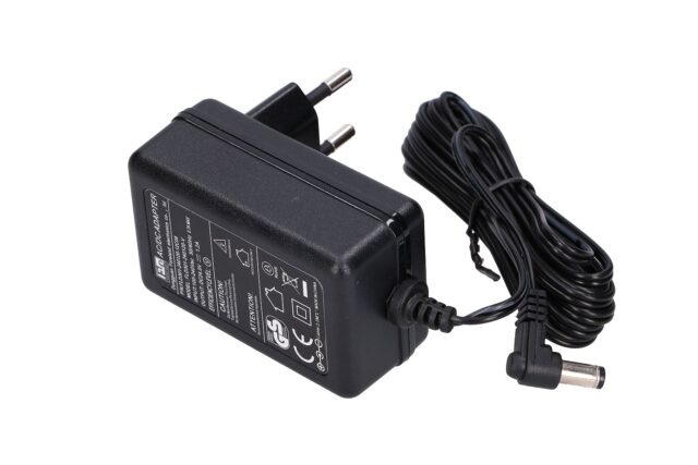 MikroTik CRS326-24G-2S+RM | Switch | 24x RJ45 1000Mb/s, 2x SFP+ - imagine 7