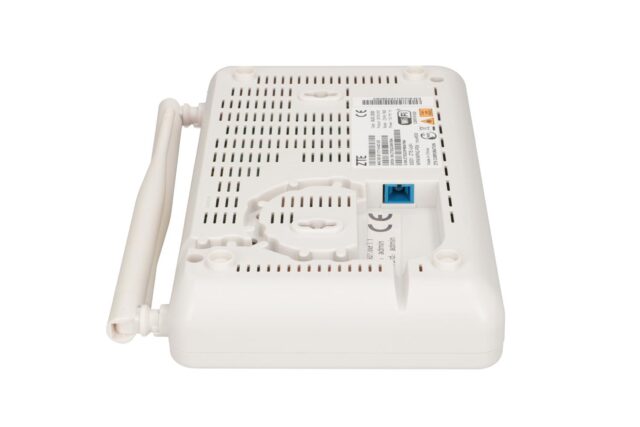 ZTE F660 V8 GPON | ONT | WiFi, 1x GPON, 1x RJ45 1000Mb/s, 3x RJ45 100Mb/s, 1x RJ11 - imagine 7