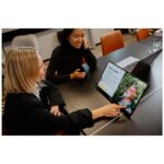 Verbatim Portable Touch Monitor 17.3" Ultra HD 4K black 32239 - imagine 5