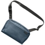 Bag UNIQ Arden Sling 2L blue