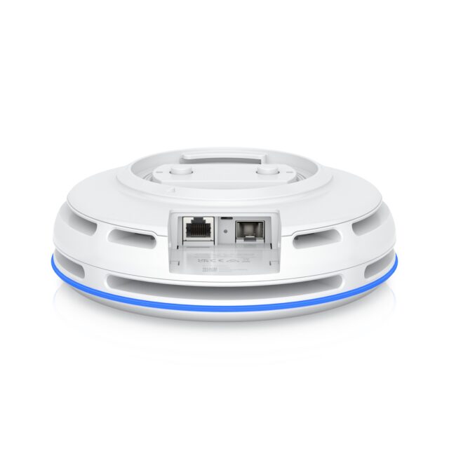 Ubiquiti UBB-XG-EU | Bridge | UniFi, 60GHz, 5GHz backup, SFP+, RJ45 1Gbps PoE++ - imagine 4