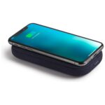 Lexon Powersound 5000 mAh Wireless Power Bank with Bluetooth Speaker dark blue LA128DB - imagine 4