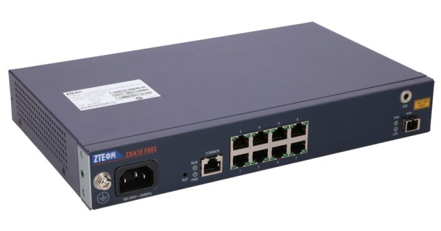 ZTE ZXA10 F803G-8 | Switch | 8x RJ45 100Mb/s, 1x GPON - imagine 8