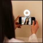 Portable LED lamp Araree Magfie Light MagSafe black - imagine 4