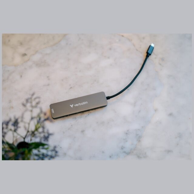 Adapter Hub Verbatim USB-C/HDMI/USB-A 3.2/USB-A 2.0/SD/microSD aluminum 32156 - imagine 10