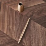 Lexon Scribalu Pen with Base soft gold LS64D7 - imagine 6